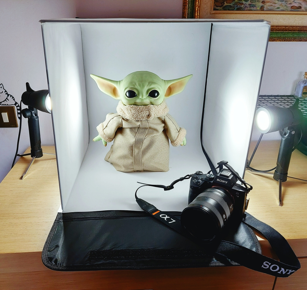 Photo box: fotografare oggetti per cataloghi con un set fotografico  portatile